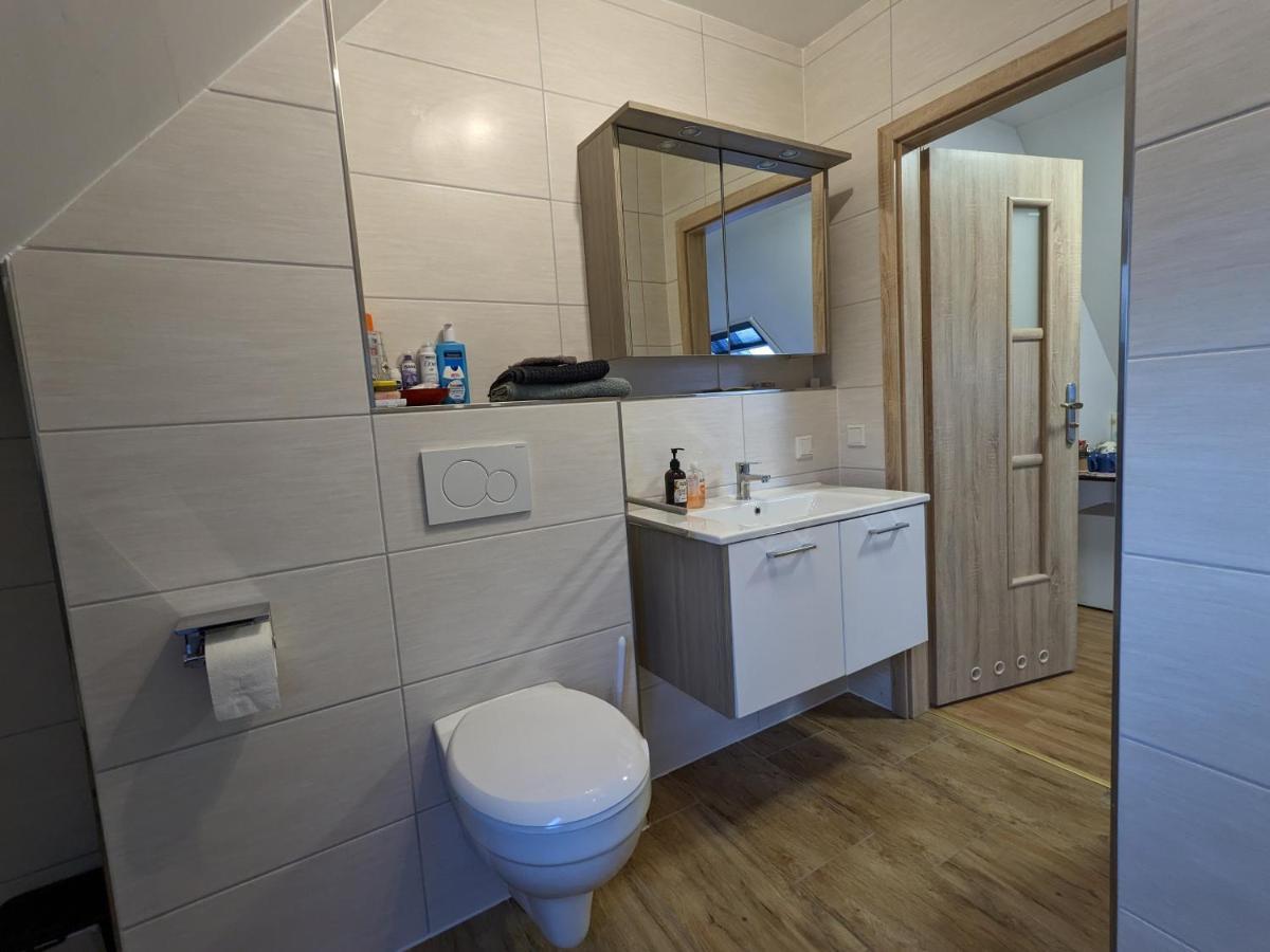 Grosses Zimmer Mit Eigenem Bad/Flur Apartment Emsbueren Bagian luar foto